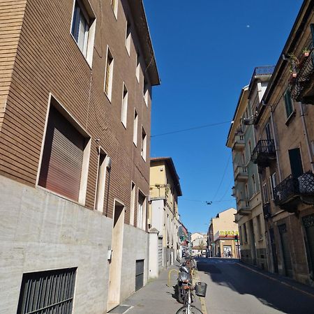 Studio Luna Apartment Milano Esterno foto