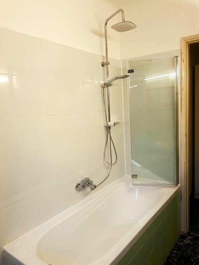 Studio Luna Apartment Milano Esterno foto