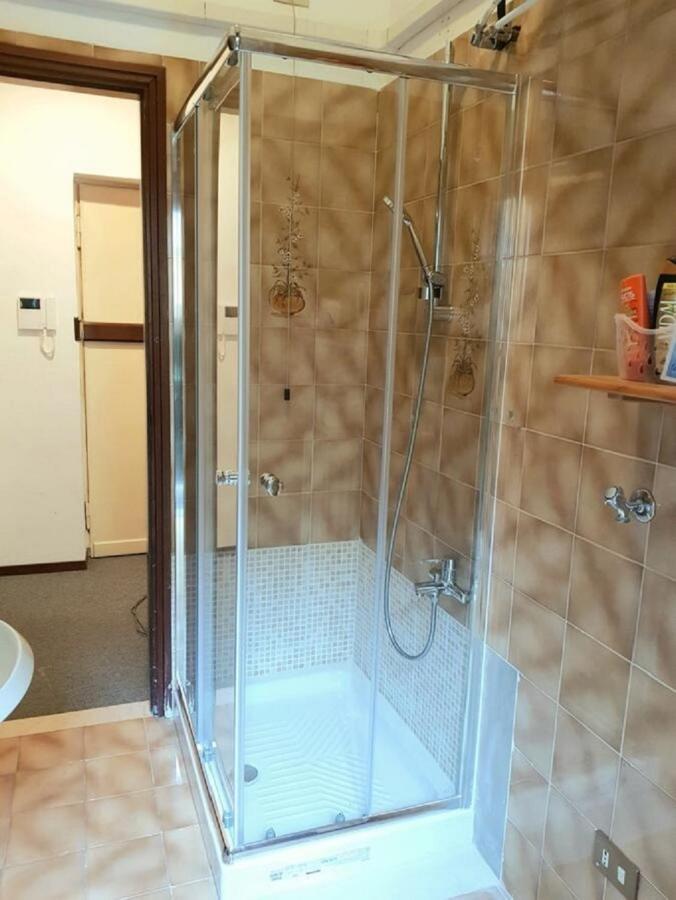 Studio Luna Apartment Milano Esterno foto